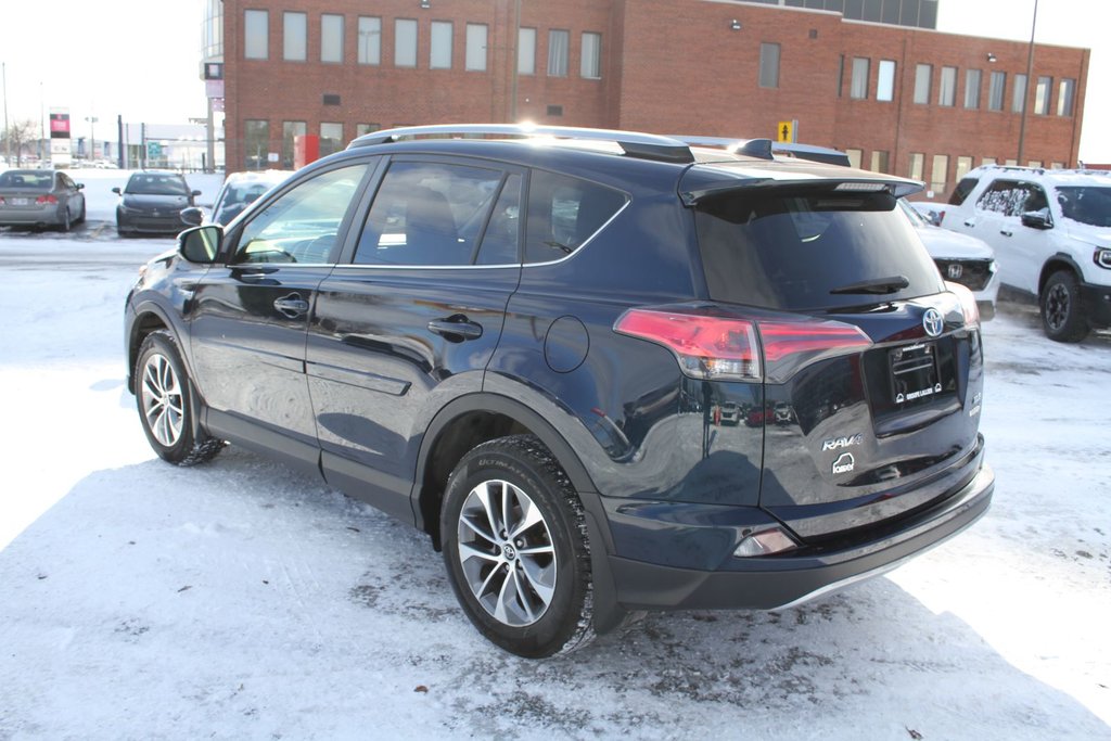 2018 Toyota RAV4 Hybrid XLE in Gatineau, Quebec - 3 - w1024h768px