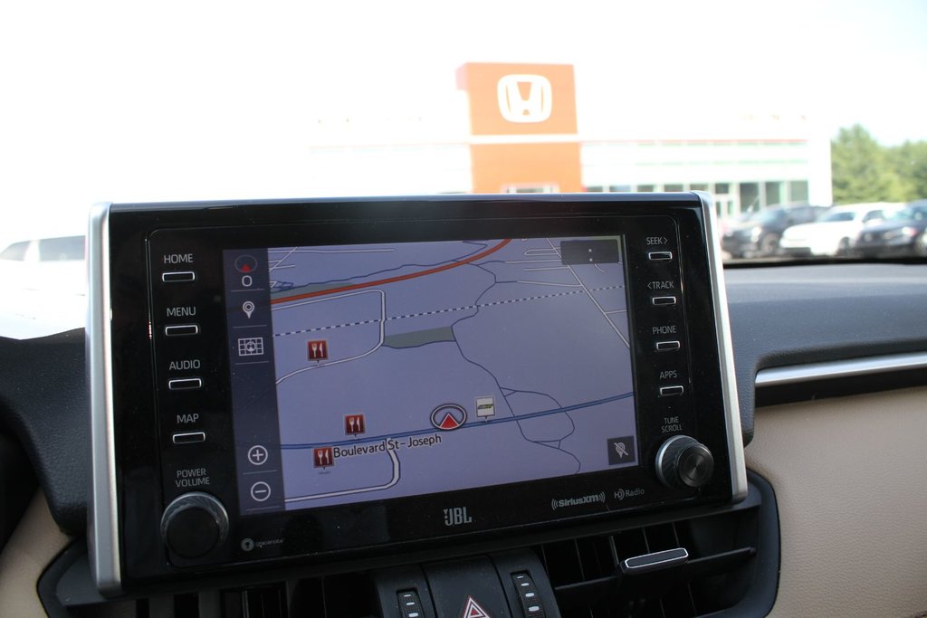2019 Toyota RAV4 Limited in Gatineau, Quebec - 23 - w1024h768px