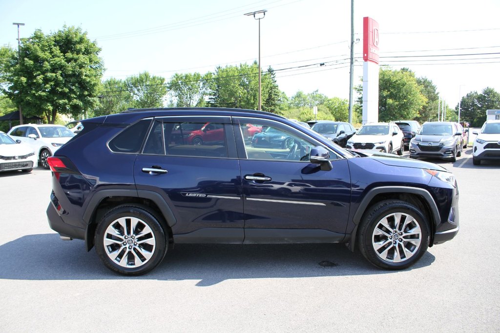2019 Toyota RAV4 Limited in Gatineau, Quebec - 6 - w1024h768px