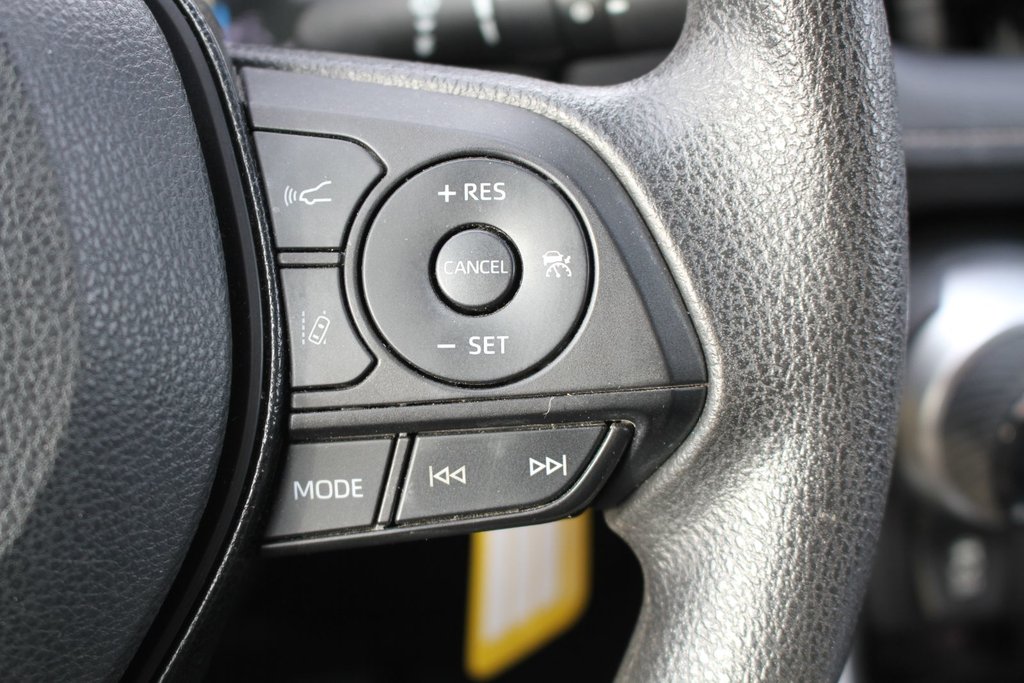 2021 Toyota RAV4 Hybrid LE in , Quebec - 14 - w1024h768px