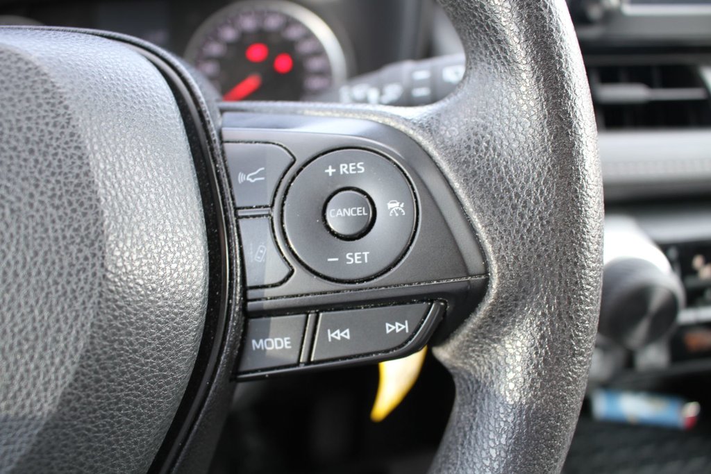 Toyota RAV4 LE | FWD 2022 à , Québec - 14 - w1024h768px