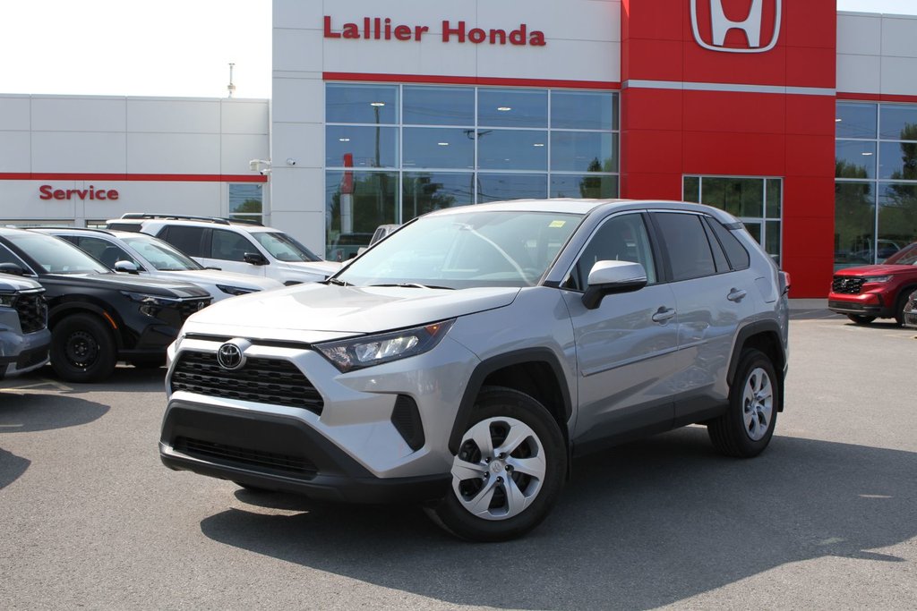 Toyota RAV4 LE | FWD 2022 à , Québec - 1 - w1024h768px