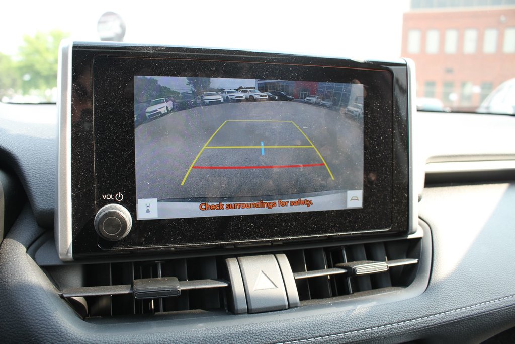 Toyota RAV4 Hybrid XLE 2024 à , Québec - 18 - w1024h768px
