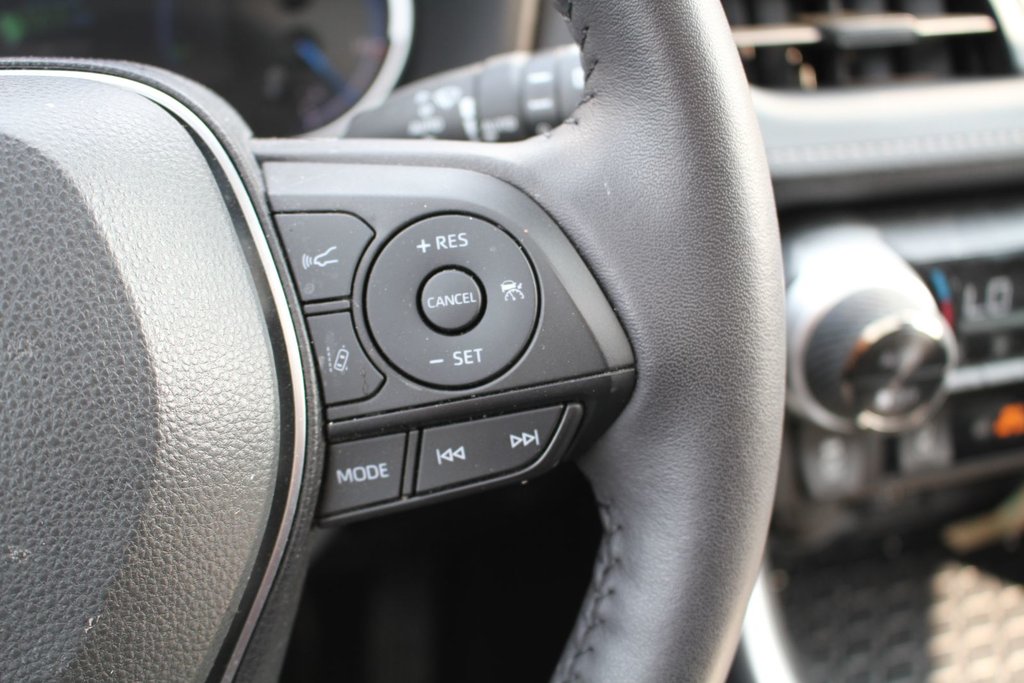 Toyota RAV4 Hybrid XLE 2024 à , Québec - 14 - w1024h768px