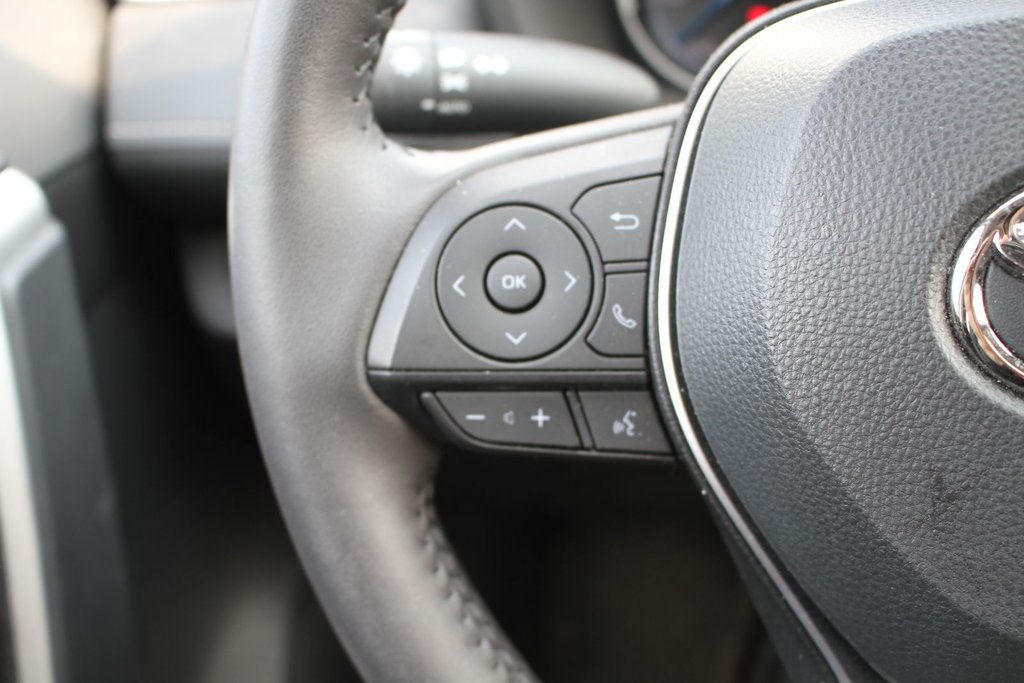 Toyota RAV4 Hybrid XLE 2024 à , Québec - 12 - w1024h768px