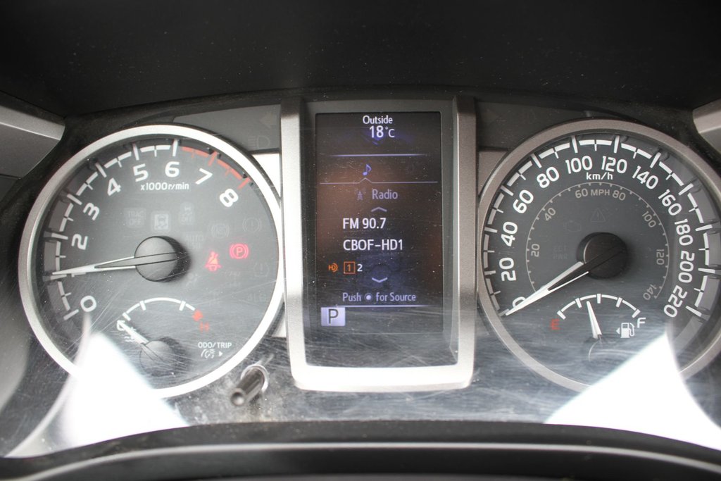 2016 Toyota Tacoma SR5 in , Quebec - 11 - w1024h768px