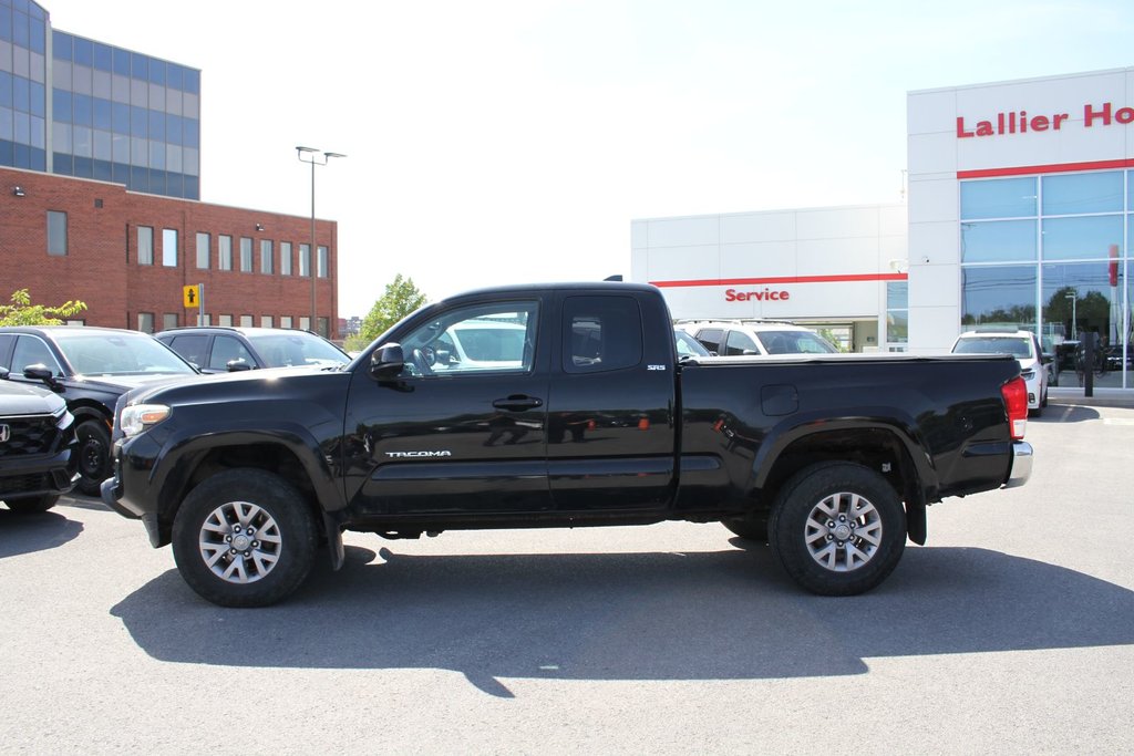 Toyota Tacoma SR5 2016 à , Québec - 2 - w1024h768px