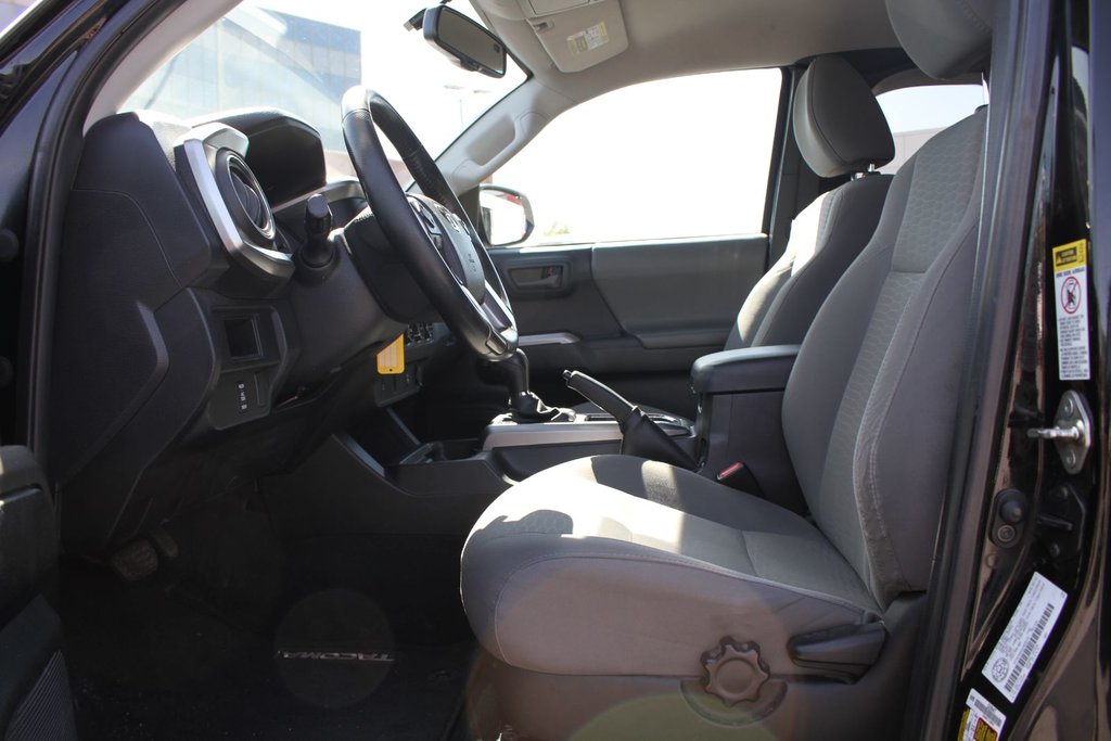 Toyota Tacoma SR5 2016 à , Québec - 7 - w1024h768px