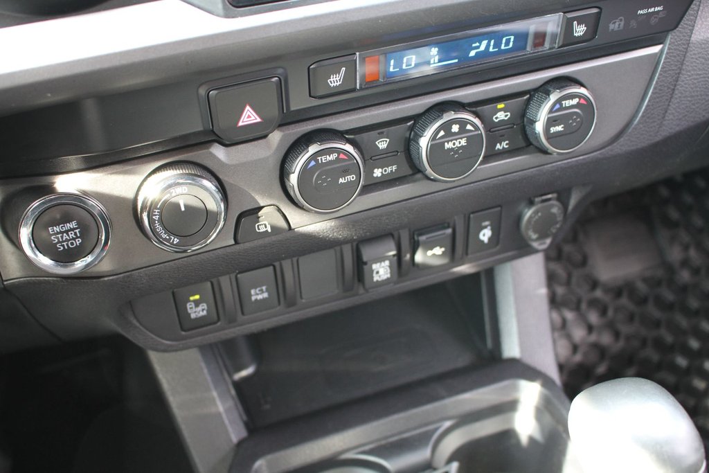 2023 Toyota Tacoma TRD OFF-ROAD in , Quebec - 17 - w1024h768px
