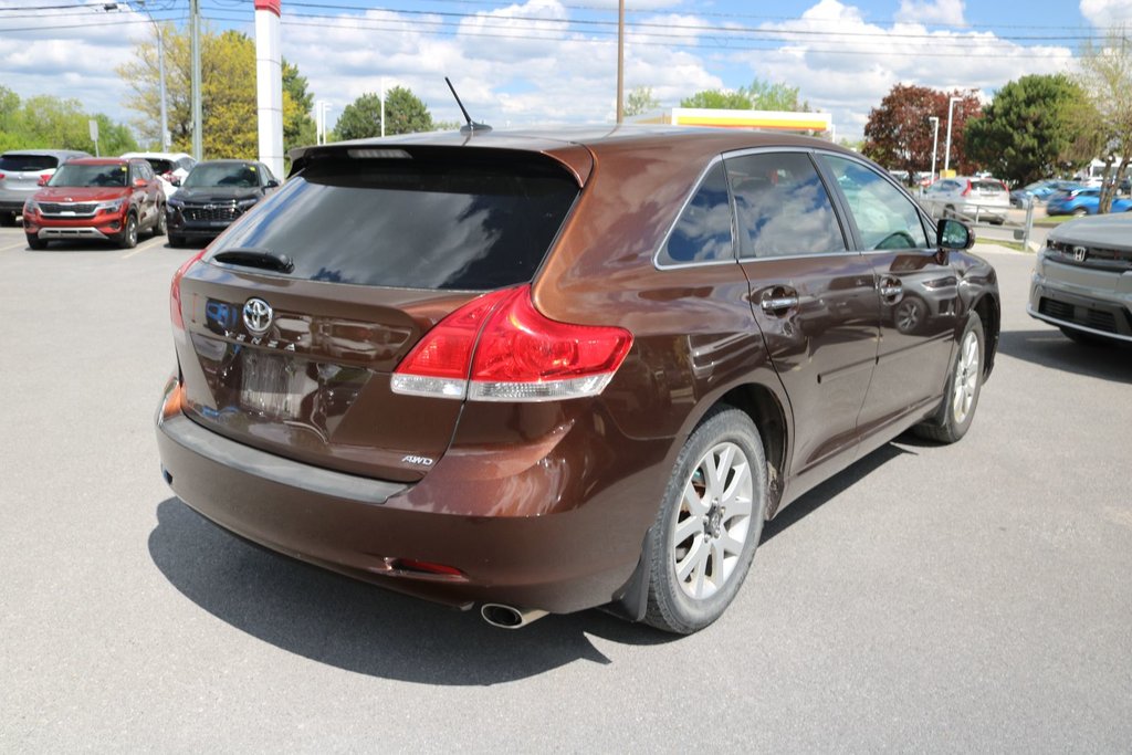 2011 Toyota Venza AWD in Montréal, Quebec - 5 - w1024h768px