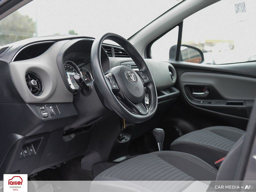 2019 Toyota Yaris Hatchback LE in , Quebec - 13 - w1024h768px