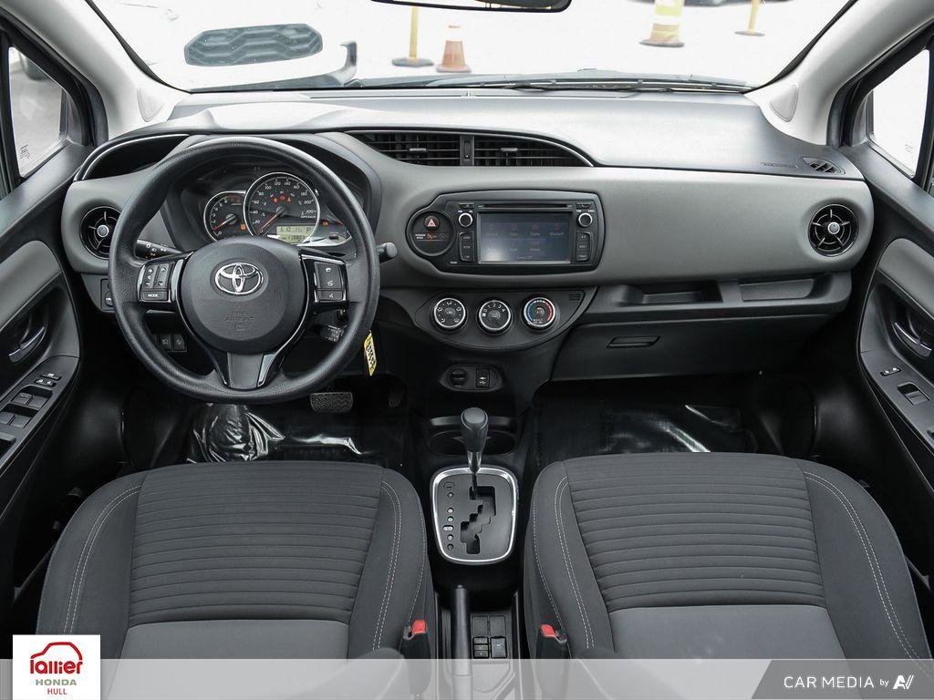 2019 Toyota Yaris Hatchback LE in , Quebec - 25 - w1024h768px