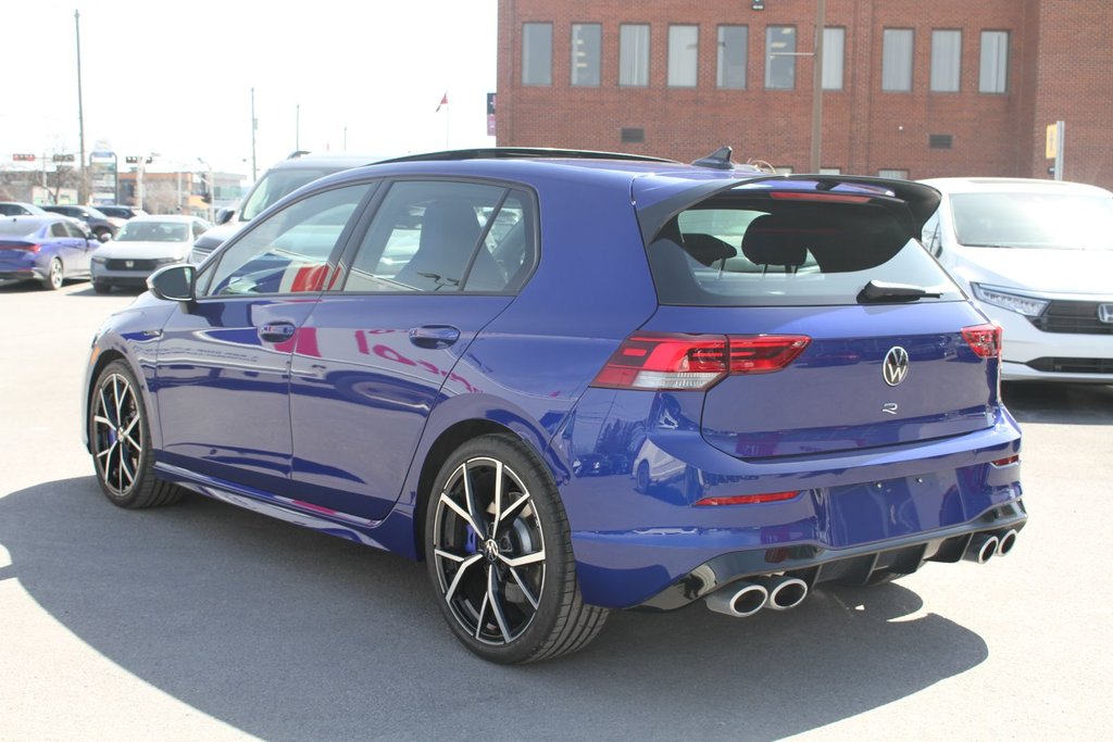 2024  Golf R DSG | PANORAMIC ROOF | MUDDY BUDDY MATS in Gatineau, Quebec - 5 - w1024h768px