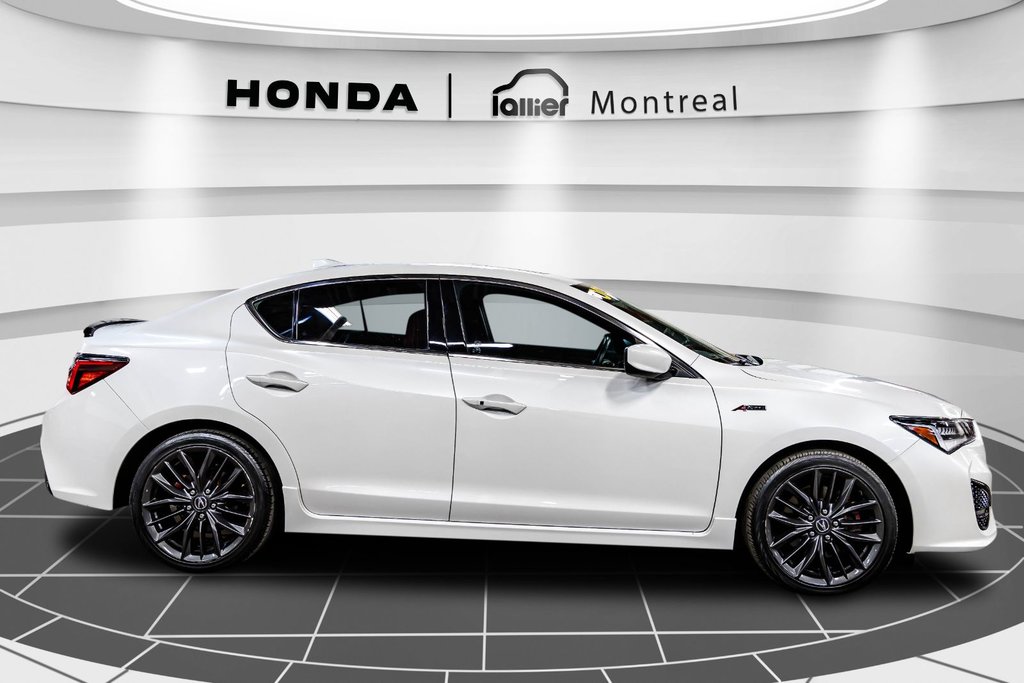 2019  ILX Premium A-spec in Montréal, Quebec - 8 - w1024h768px