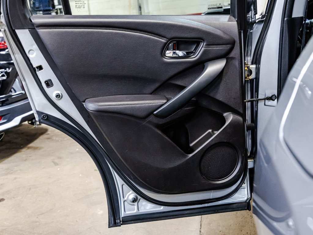 2018 Acura RDX Tech in Montréal, Quebec - 13 - w1024h768px