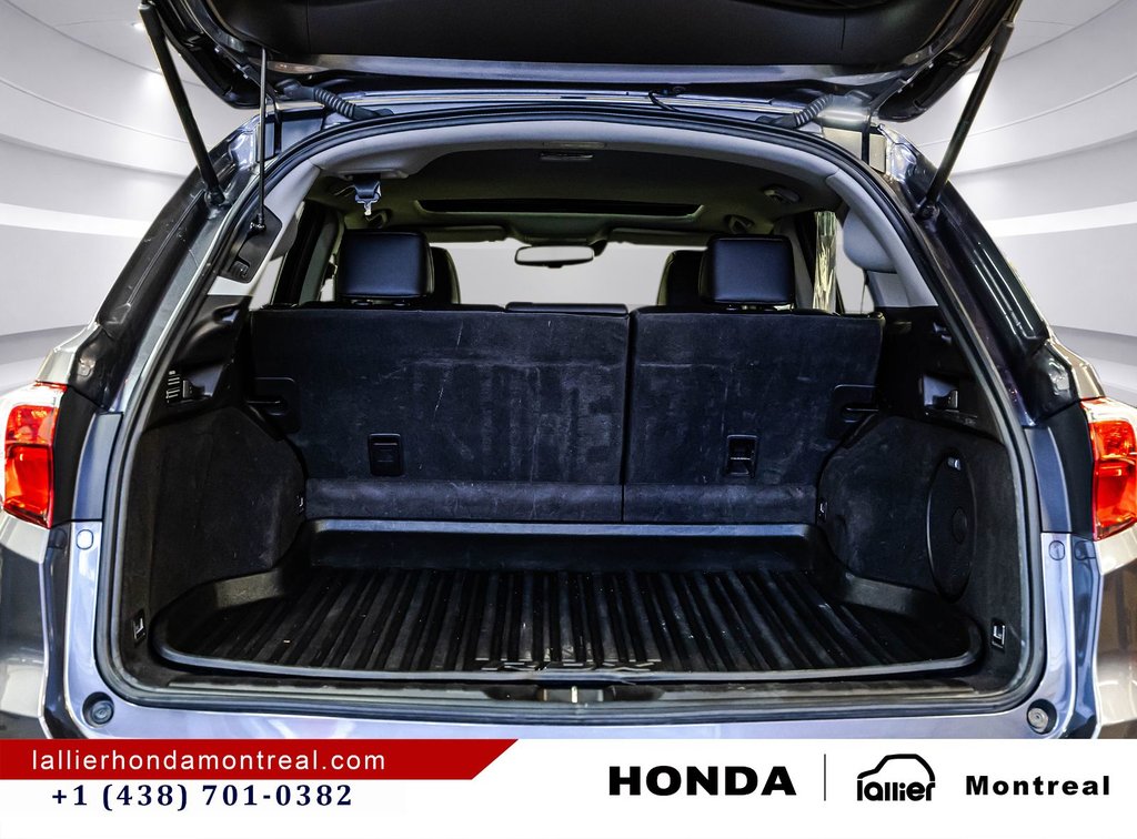 2018 Acura RDX Tech in Montréal, Quebec - 17 - w1024h768px