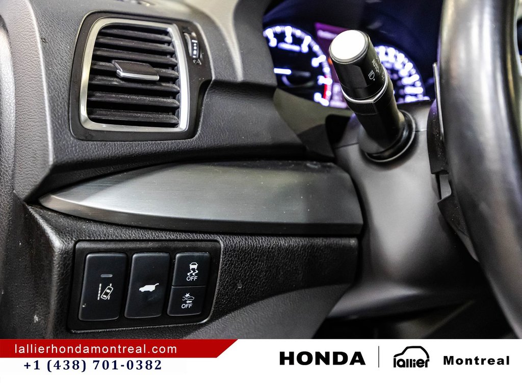 2018 Acura RDX Tech in Montréal, Quebec - 23 - w1024h768px
