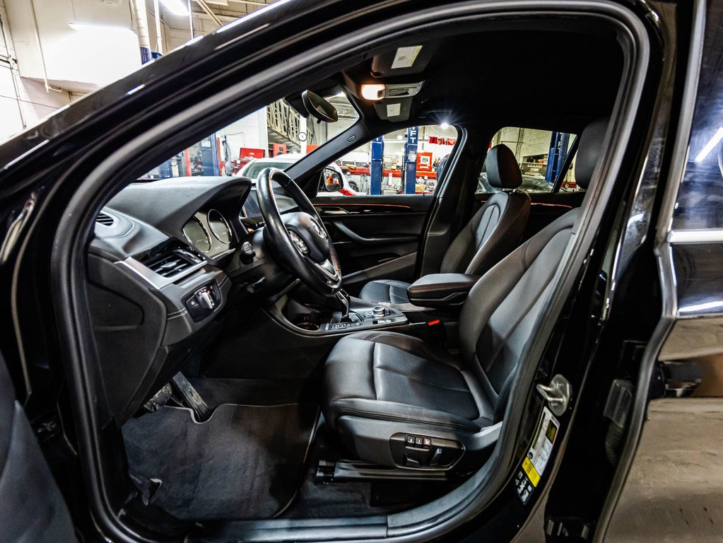 2020 BMW X1 XDrive28i in Montréal, Quebec - 16 - w1024h768px