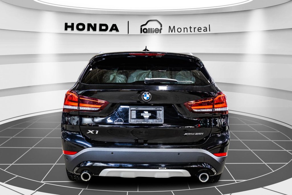 2020 BMW X1 XDrive28i in Montréal, Quebec - 6 - w1024h768px