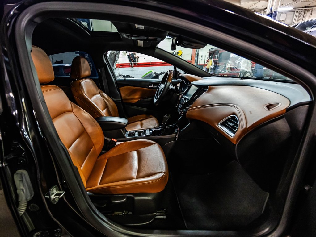 Chevrolet Cruze Premier 2017 à Montréal, Québec - 18 - w1024h768px