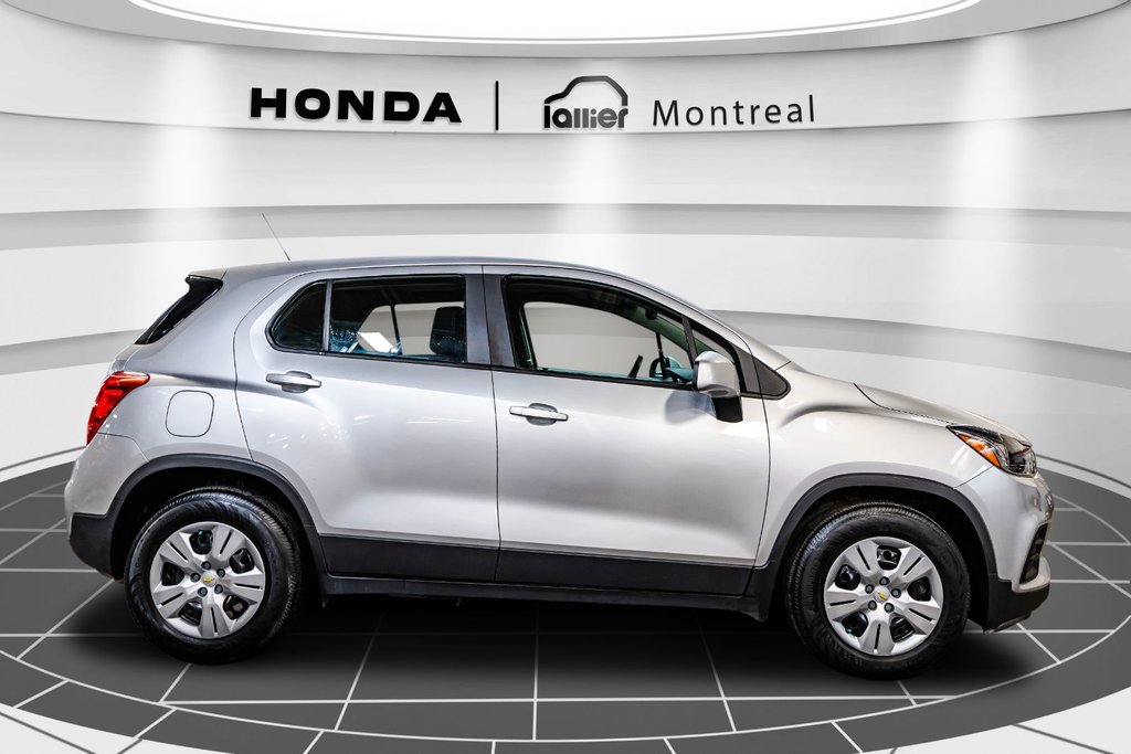 2017 Chevrolet Trax LS in Montréal, Quebec - 8 - w1024h768px