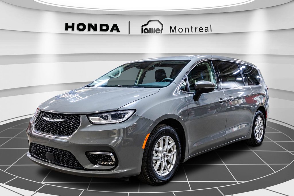 Pacifica Touring L 2023 à Montréal, Québec - 3 - w1024h768px