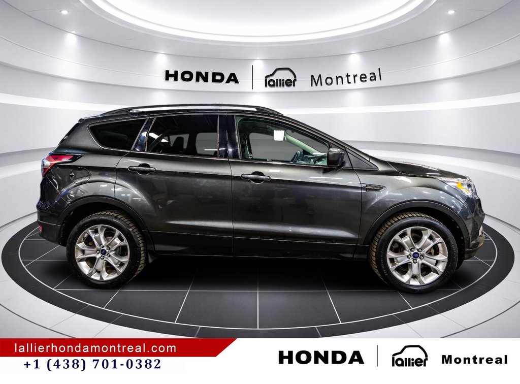 2017 Ford Escape SE in Montréal, Quebec - 8 - w1024h768px