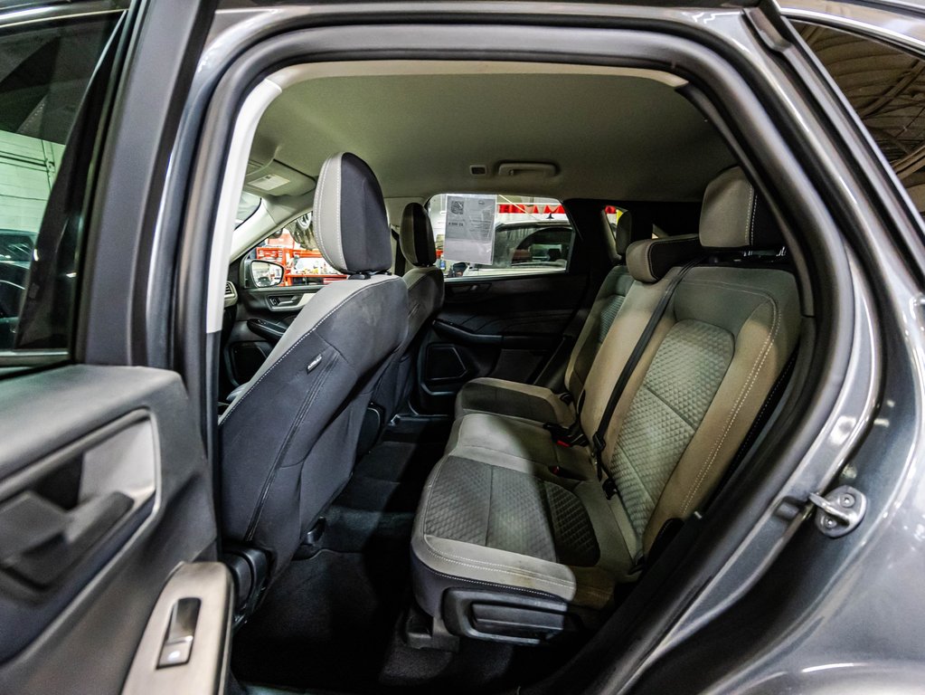 Ford Escape SE 2022 à , Québec - 13 - w1024h768px