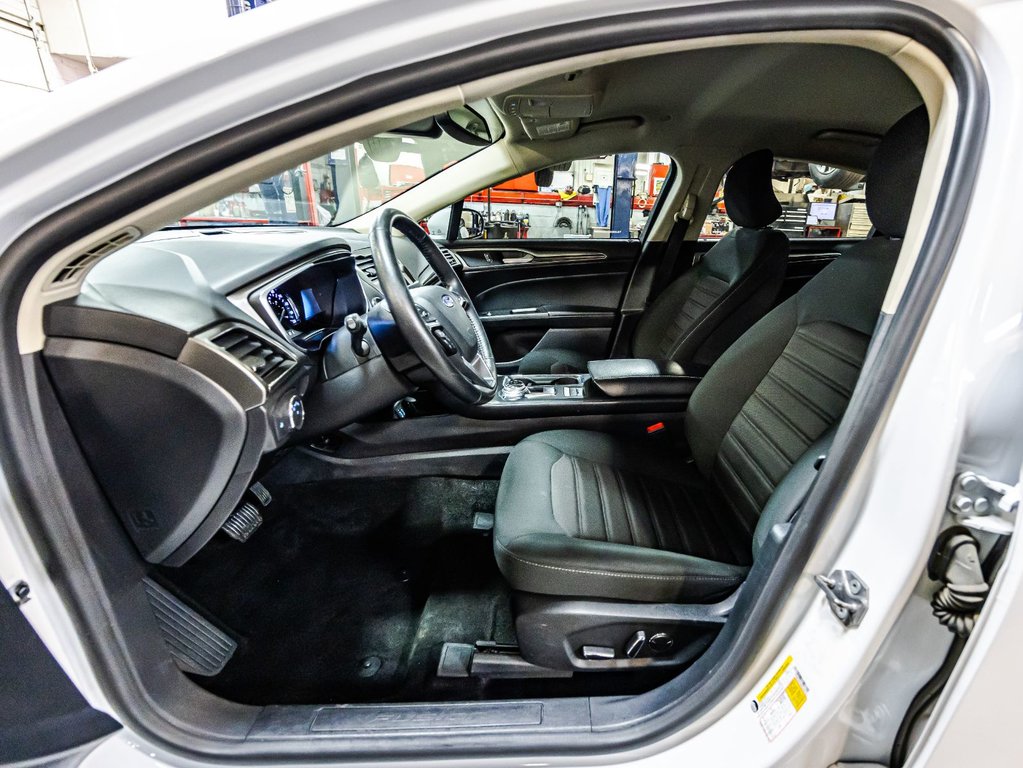 Ford Fusion Energi SEL 2019 à Montréal, Québec - 18 - w1024h768px