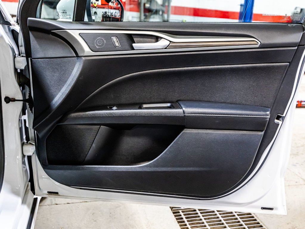 Ford Fusion Energi SEL 2019 à Montréal, Québec - 16 - w1024h768px