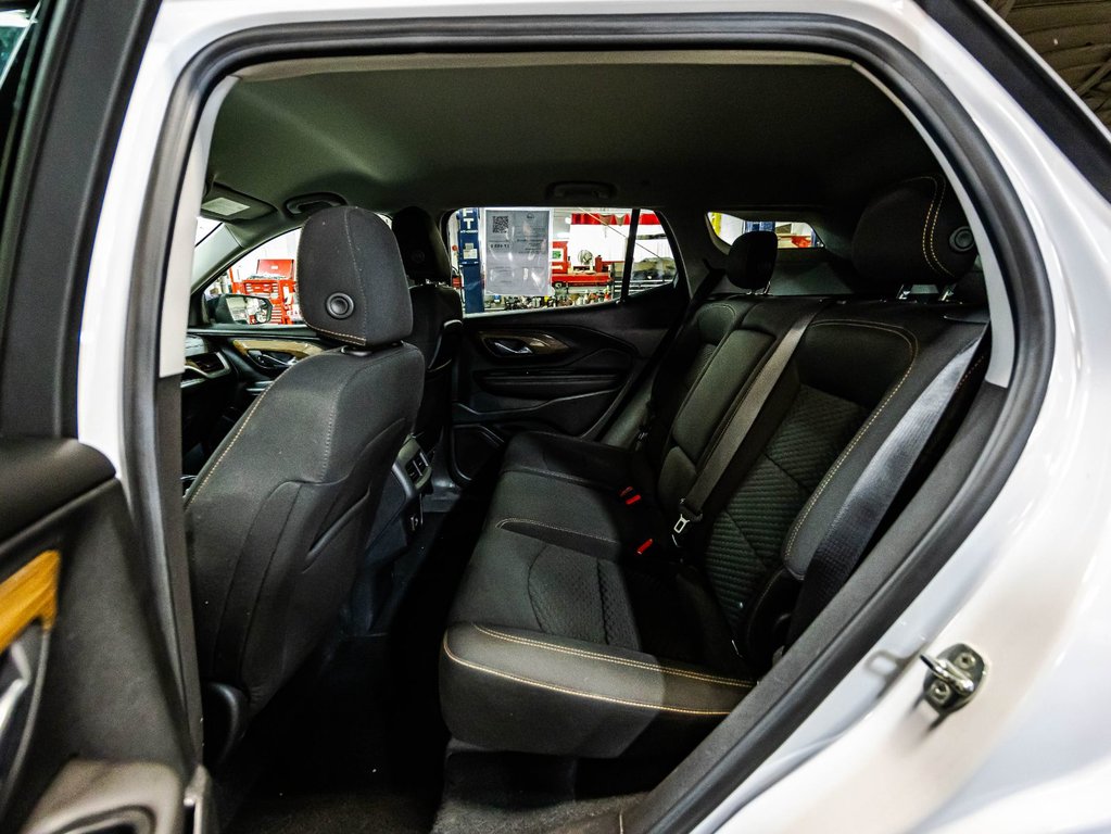 2020 GMC Terrain SLE in Montréal, Quebec - 14 - w1024h768px