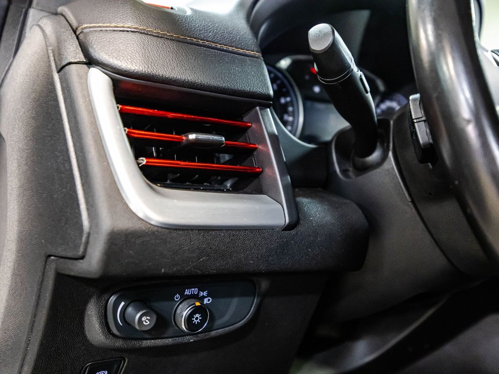 2020 GMC Terrain SLE in Montréal, Quebec - 21 - w1024h768px