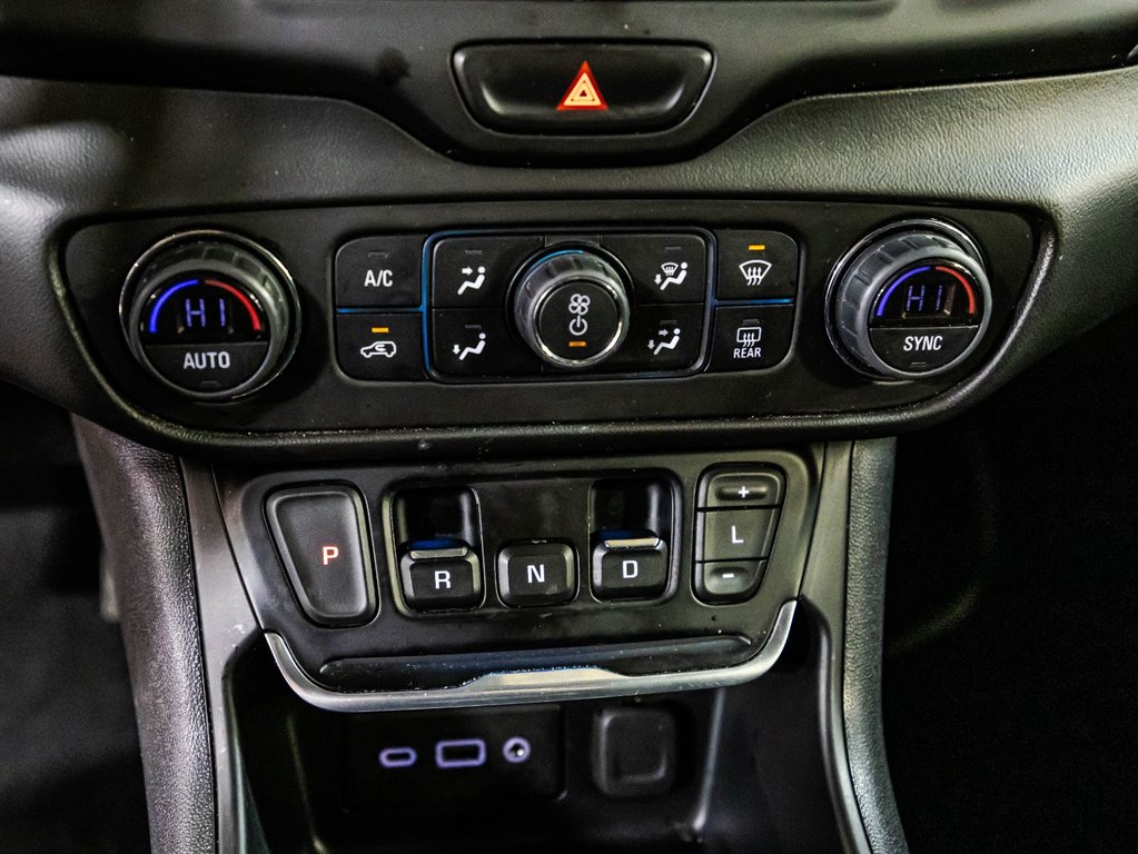 2020 GMC Terrain SLE in Montréal, Quebec - 25 - w1024h768px