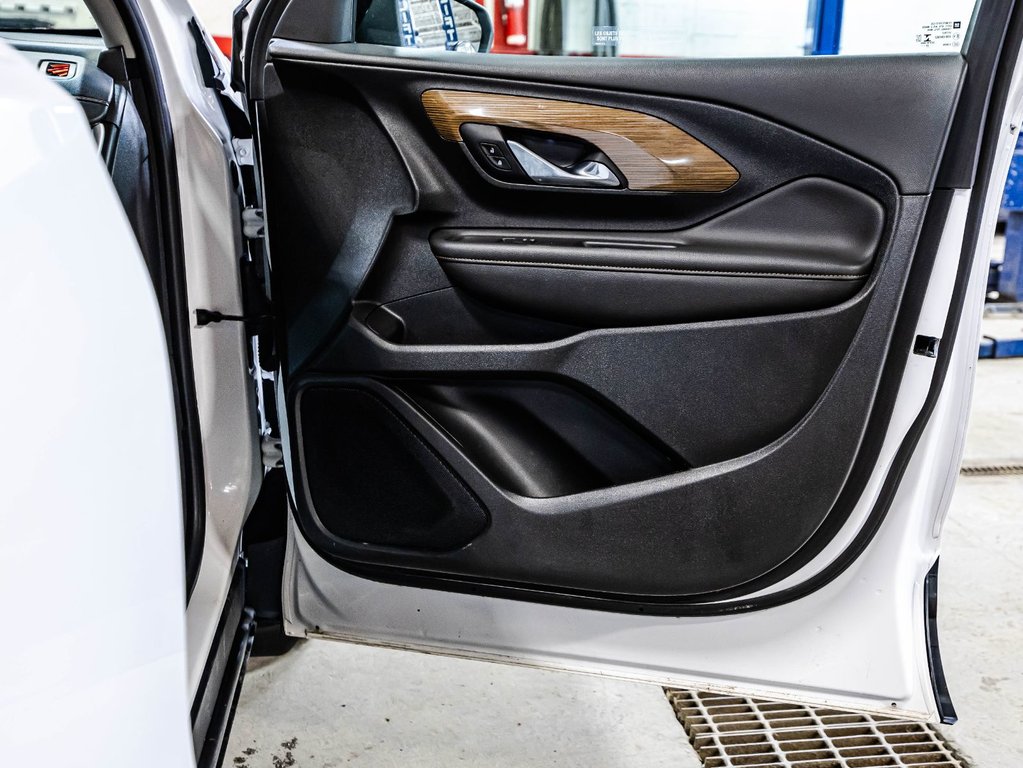 2020 GMC Terrain SLE in Montréal, Quebec - 17 - w1024h768px