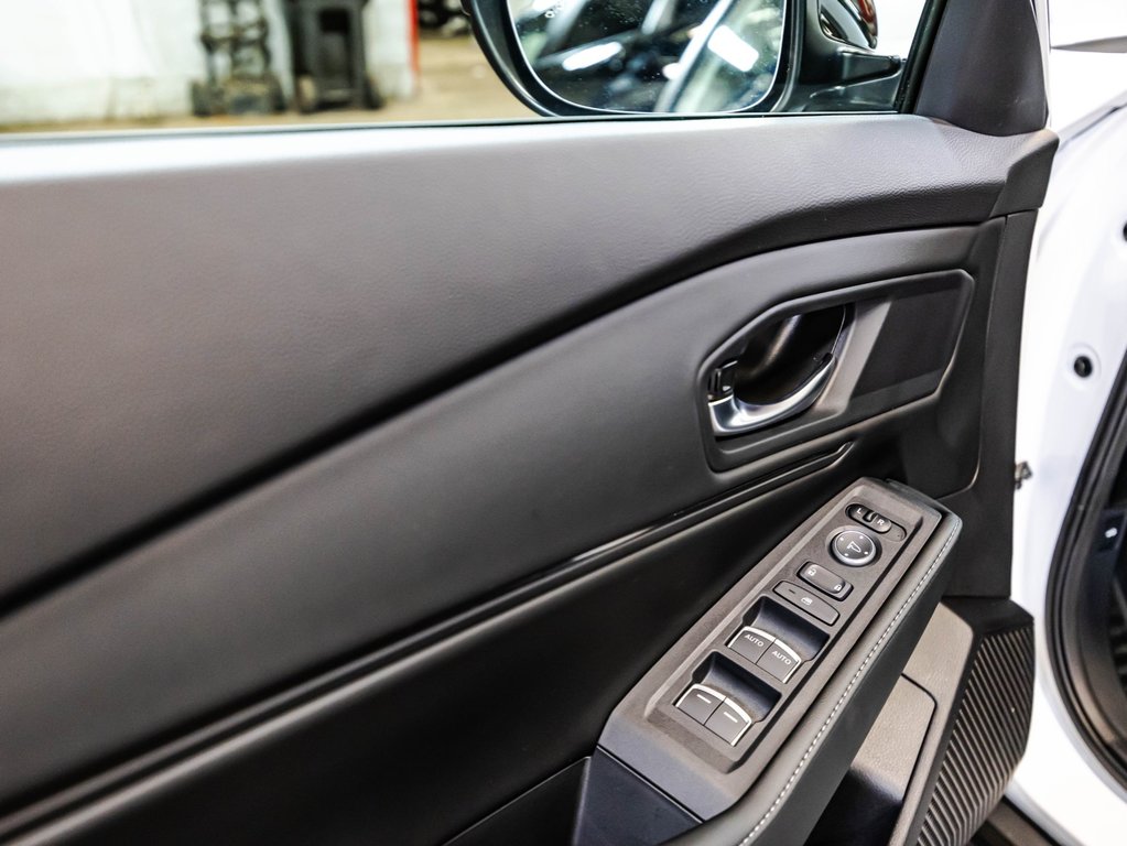 2024 Honda Accord Hybrid Sport in Montréal, Quebec - 11 - w1024h768px