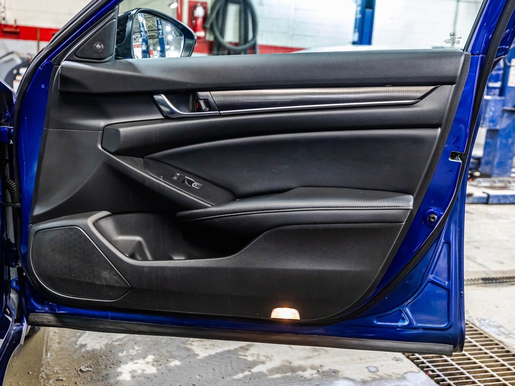 2022 Honda Accord Sedan Sport in Montréal, Quebec - 16 - w1024h768px