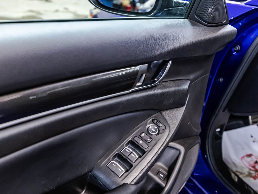 2022 Honda Accord Sedan Sport in Montréal, Quebec - 11 - w1024h768px