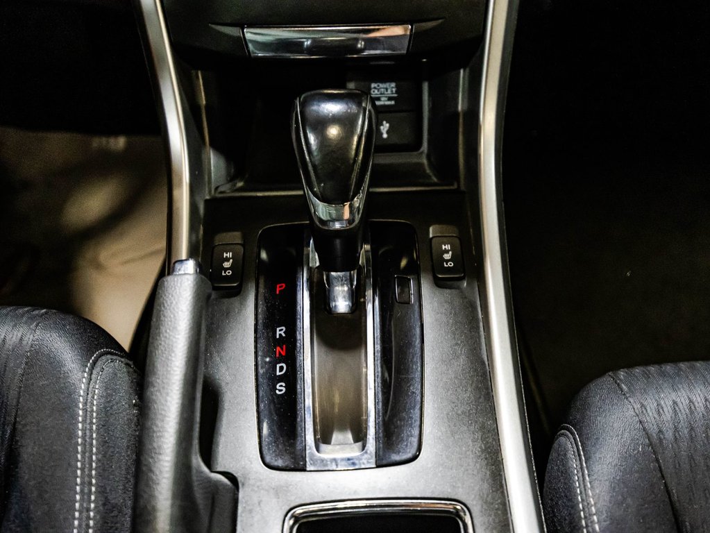 2015 Honda Accord Sport in Montréal, Quebec - 24 - w1024h768px