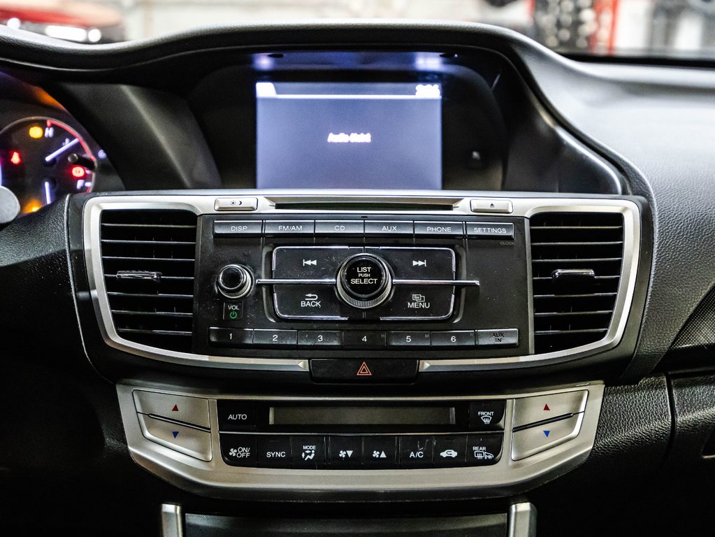 2015 Honda Accord Sport in Montréal, Quebec - 23 - w1024h768px