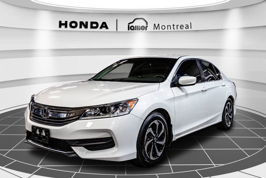 2017 Honda Accord LX in Montréal, Quebec - 3 - w1024h768px