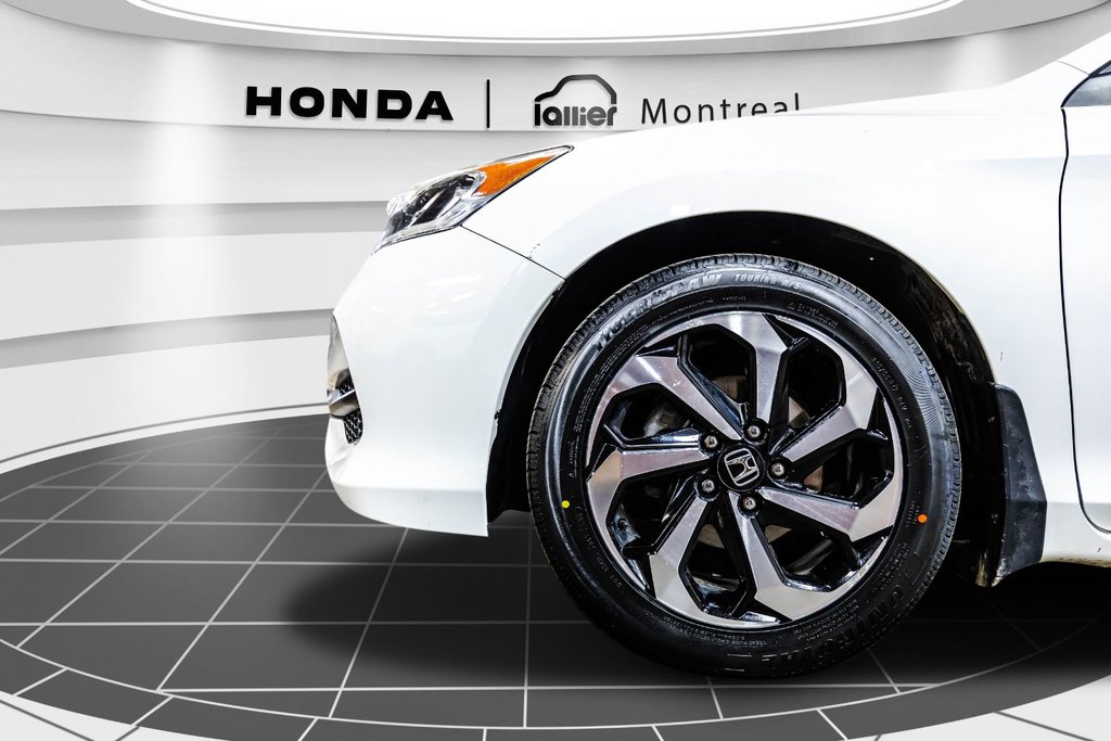 2017 Honda Accord LX in Montréal, Quebec - 10 - w1024h768px