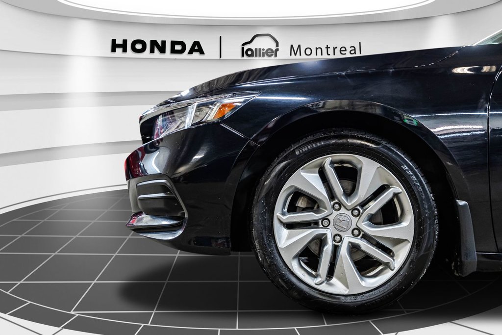 2020 Honda Accord LX in Montréal, Quebec - 10 - w1024h768px