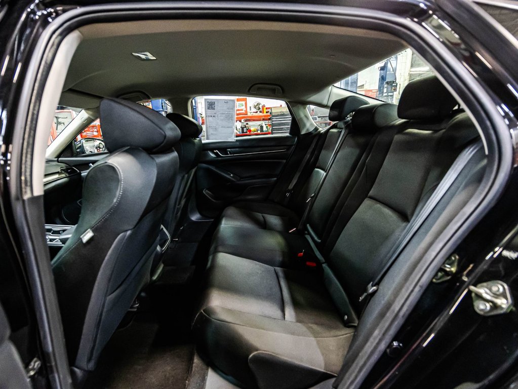 2020 Honda Accord LX in Montréal, Quebec - 13 - w1024h768px