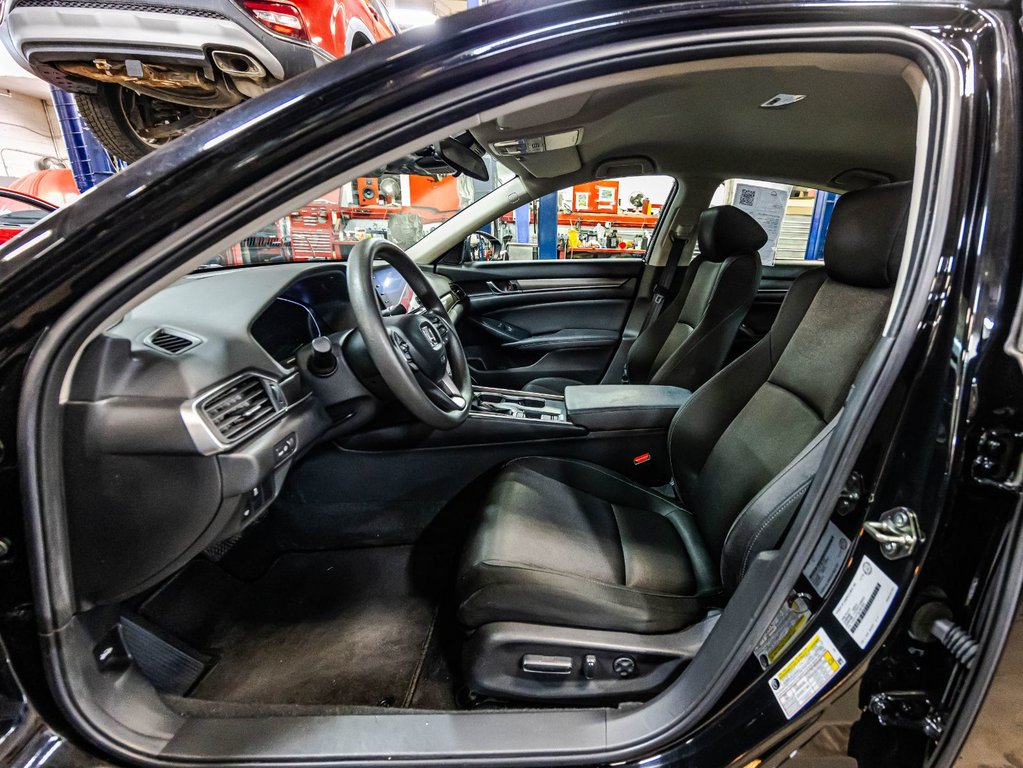 2020 Honda Accord LX in Montréal, Quebec - 18 - w1024h768px