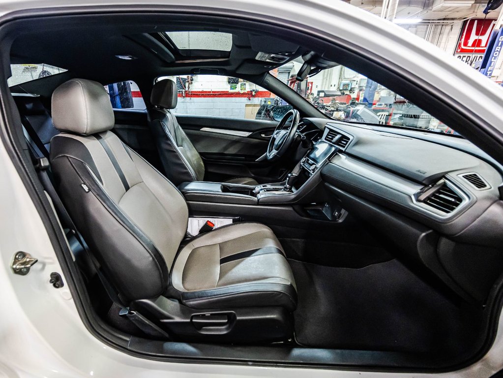 2016 Honda Civic Coupe Touring in Montréal, Quebec - 15 - w1024h768px