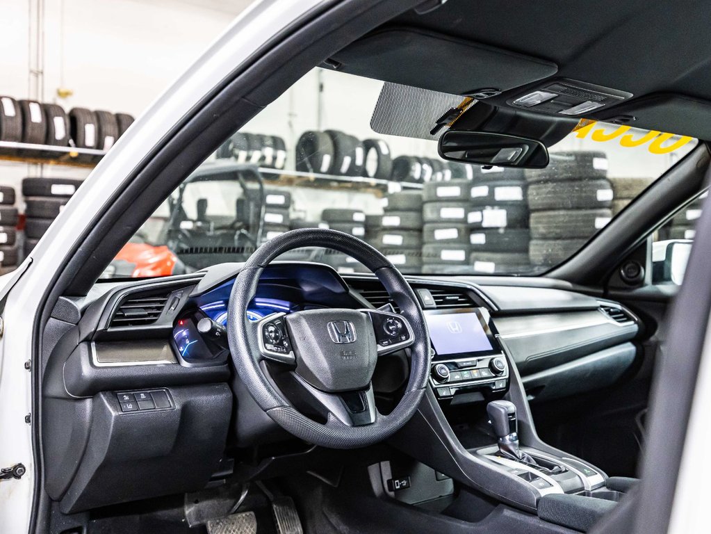 2019  Civic Coupe LX in Montréal, Quebec - 16 - w1024h768px