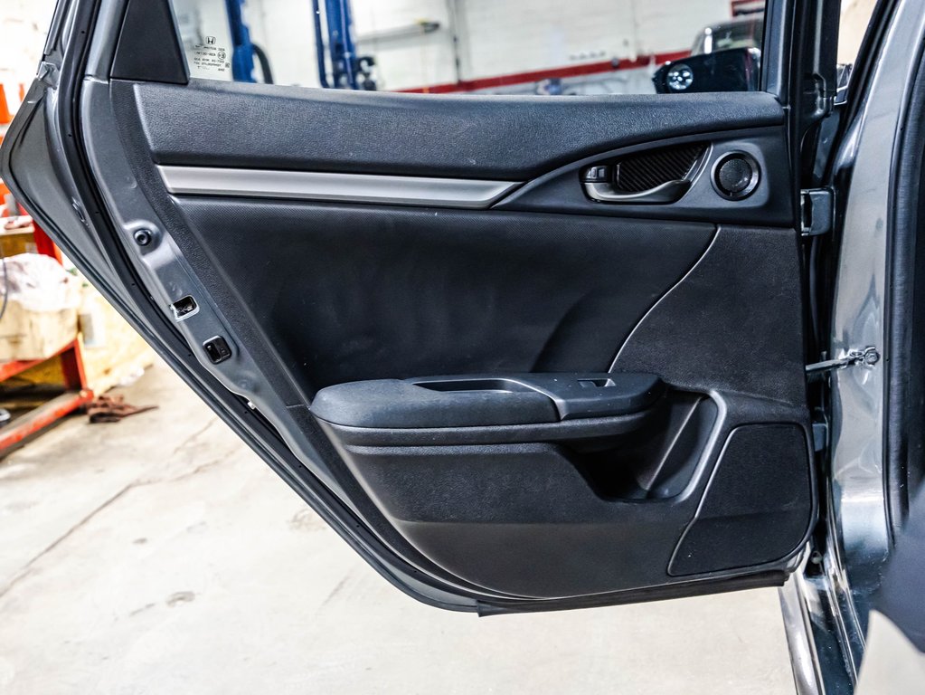 2017 Honda Civic Hatchback Sport in , Quebec - 13 - w1024h768px