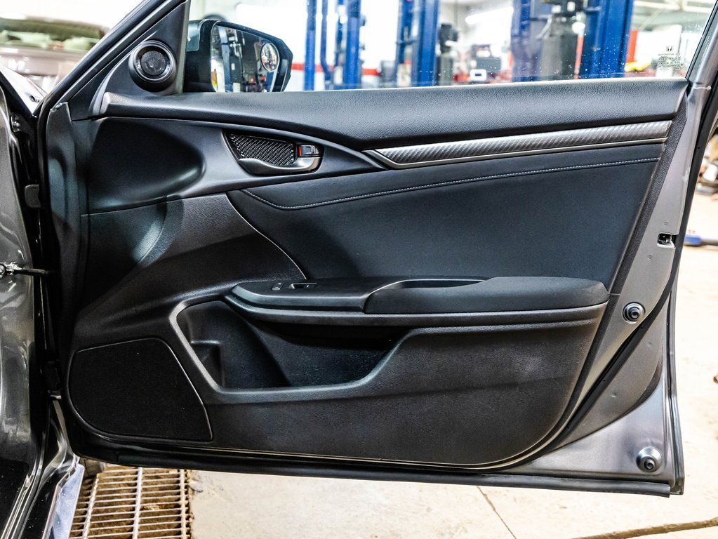 2017 Honda Civic Hatchback Sport in , Quebec - 17 - w1024h768px