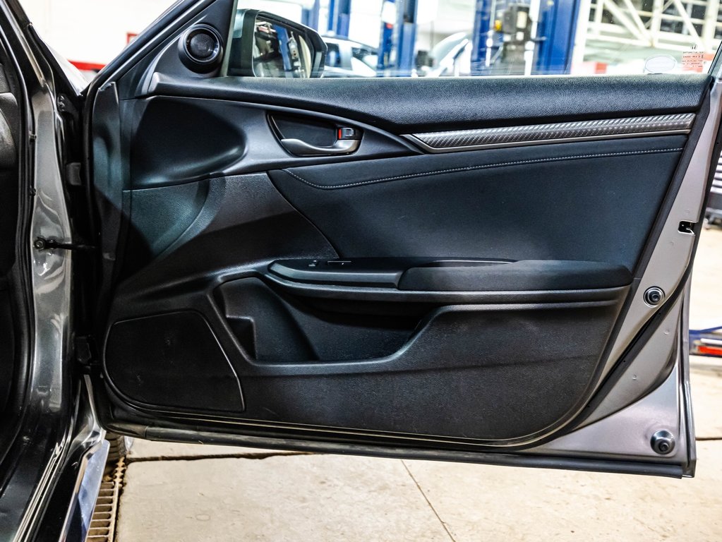 2018 Honda Civic Hatchback Sport in , Quebec - 17 - w1024h768px