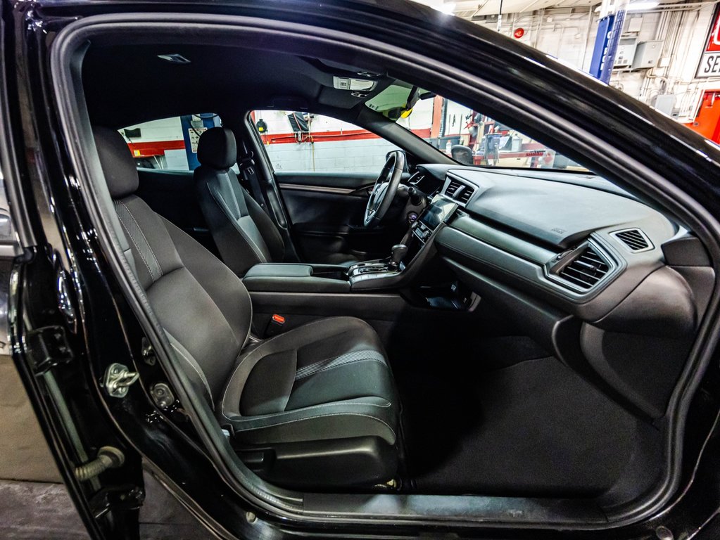 2018 Honda Civic Hatchback LX in , Quebec - 17 - w1024h768px